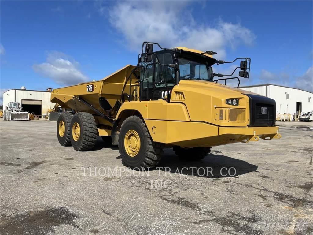 CAT 725 Caminhões articulados