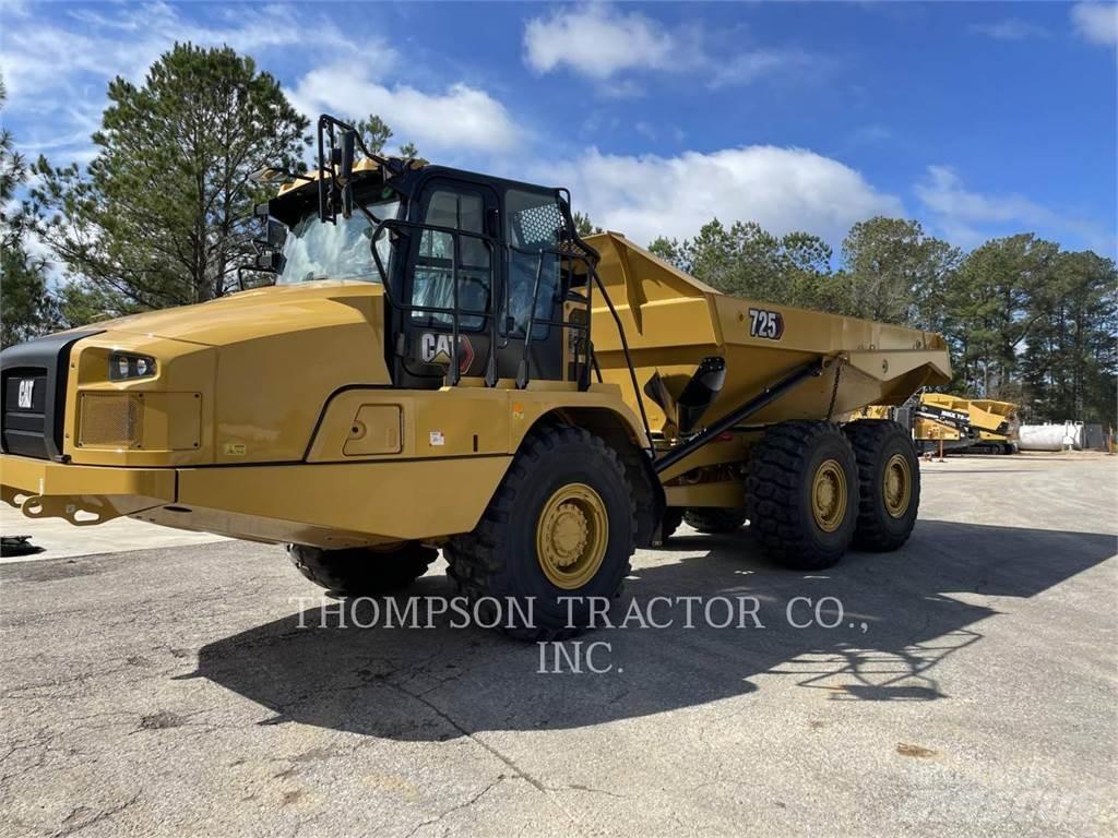 CAT 725 Caminhões articulados