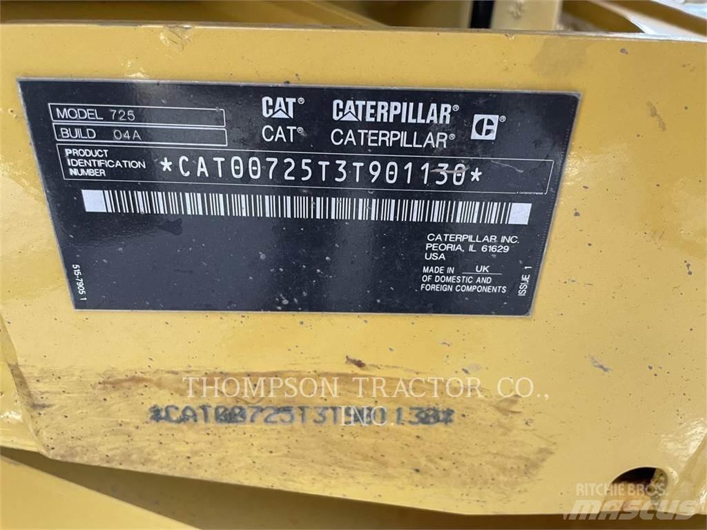 CAT 725 Caminhões articulados