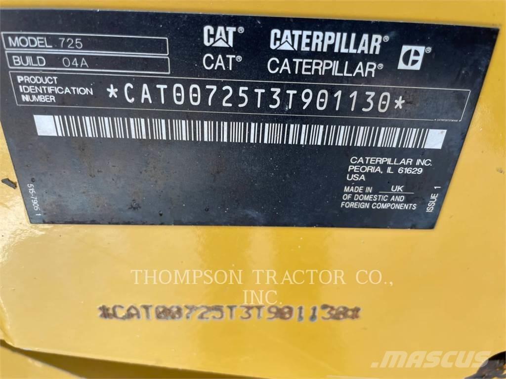 CAT 725 Caminhões articulados