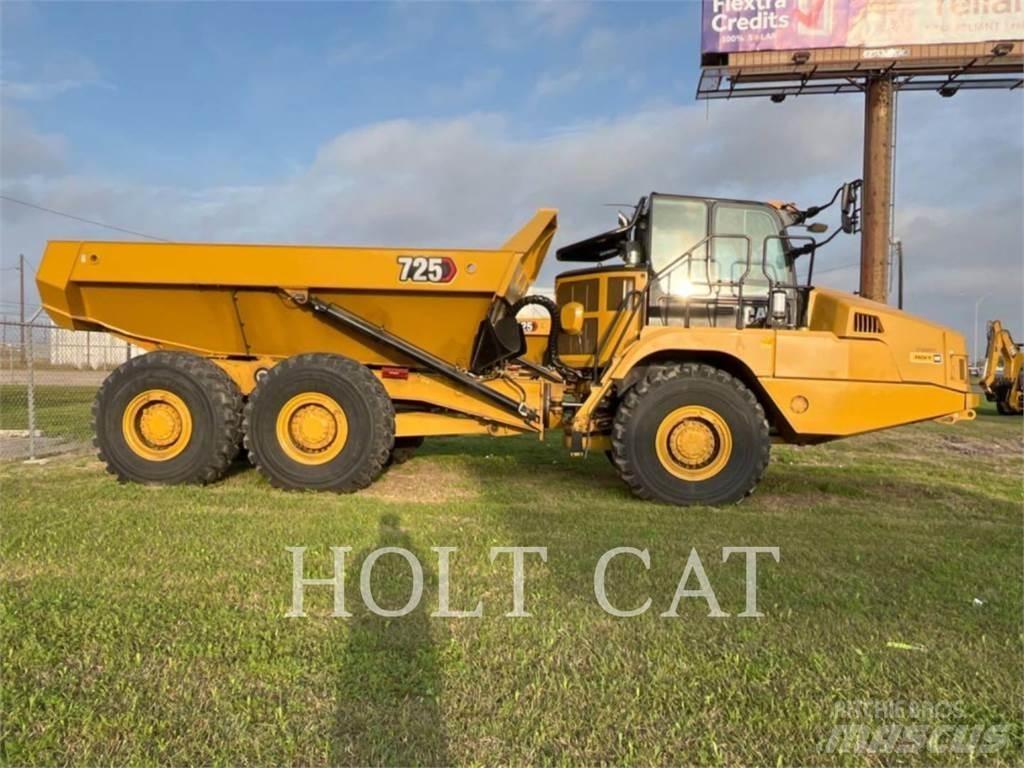 CAT 725 Caminhões articulados
