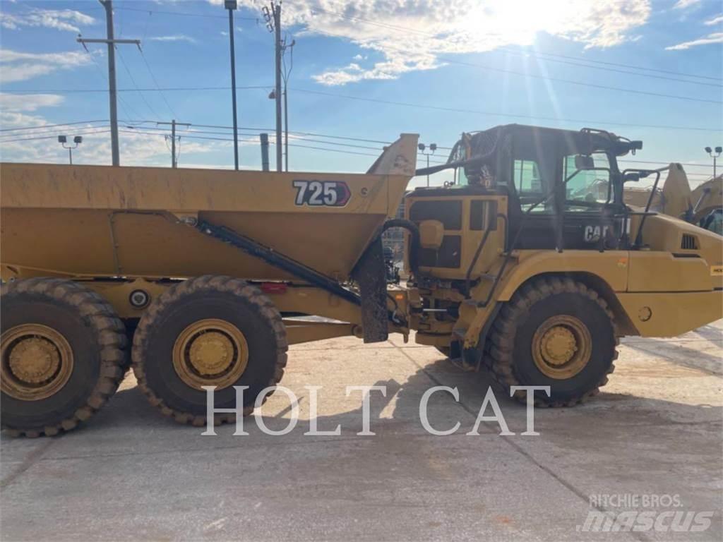 CAT 725 Caminhões articulados