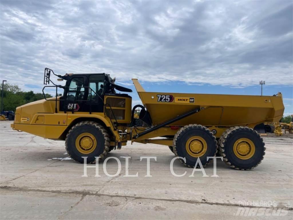 CAT 725 Caminhões articulados