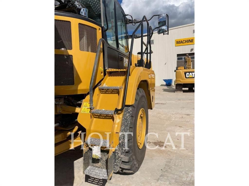 CAT 725 Caminhões articulados