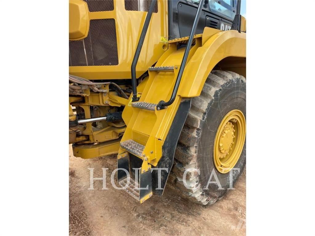 CAT 725 Caminhões articulados