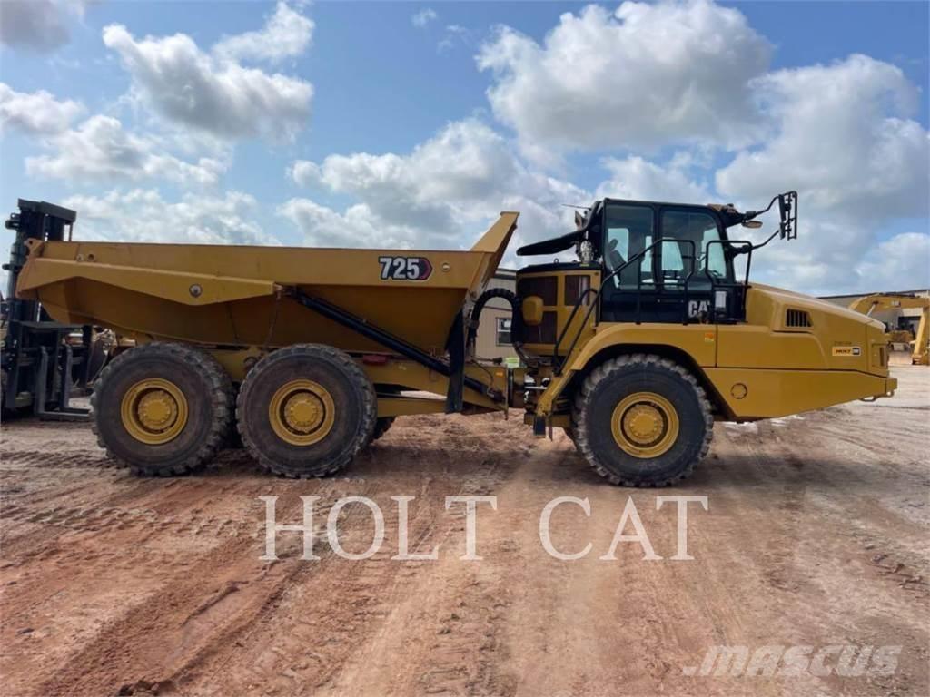 CAT 725 Caminhões articulados