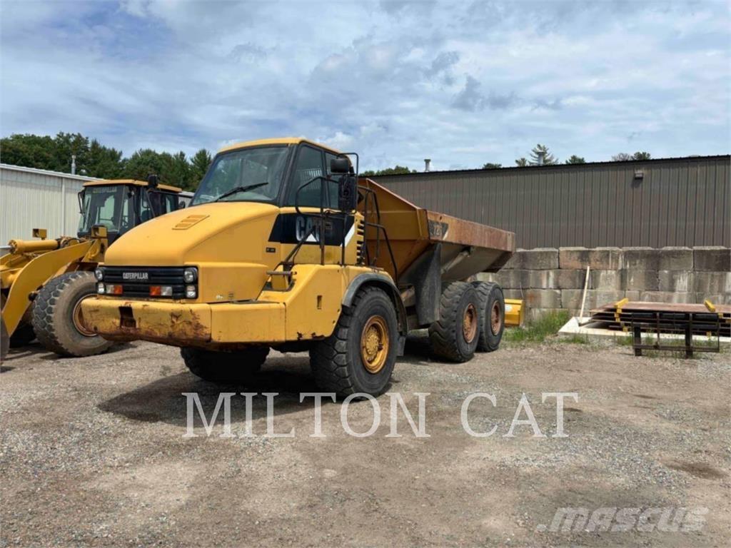 CAT 725 Caminhões articulados