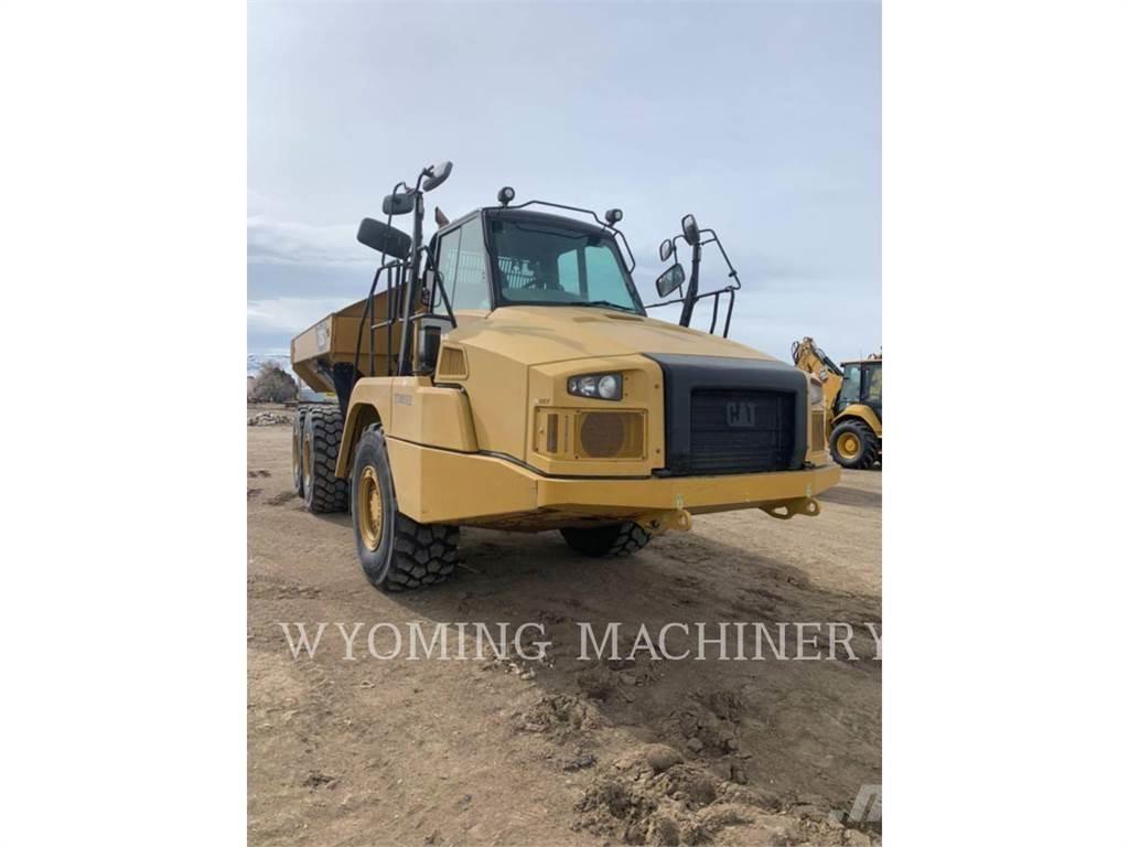 CAT 725C 2 Caminhões articulados
