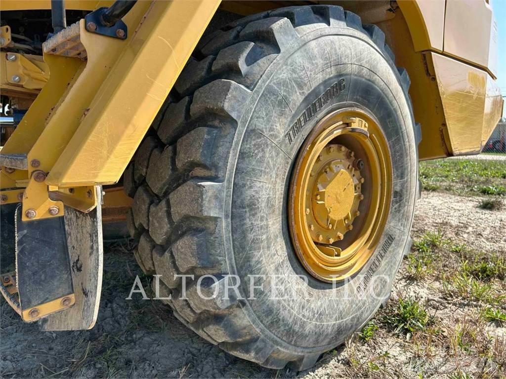 CAT 725C2 Caminhões articulados