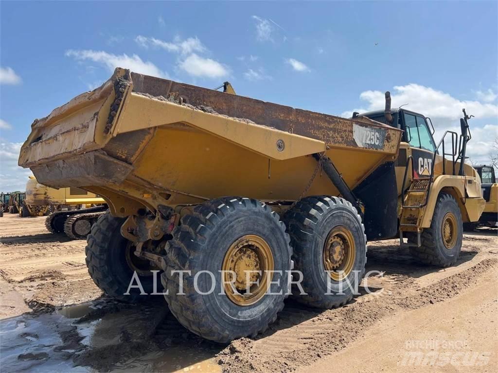 CAT 725C2 Caminhões articulados