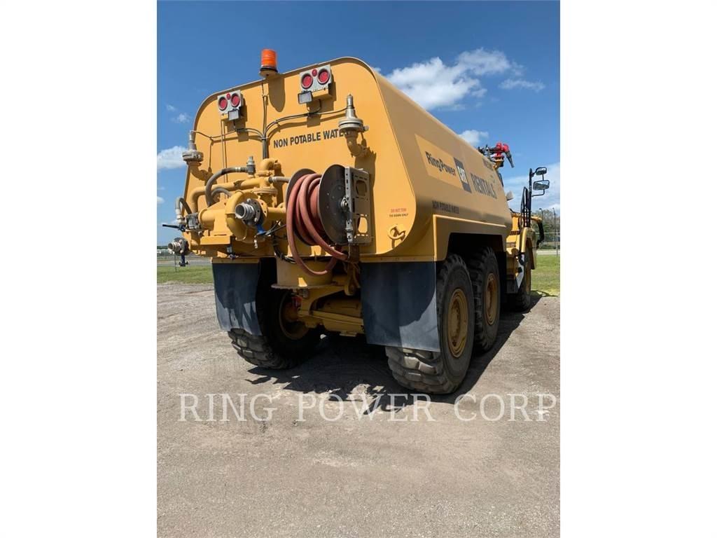 CAT 725C2WW Camiões-cisterna