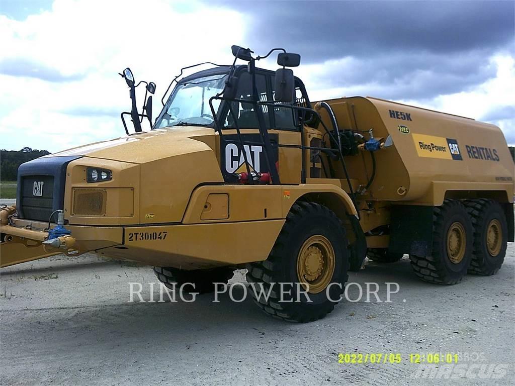 CAT 725C2WW Camiões-cisterna