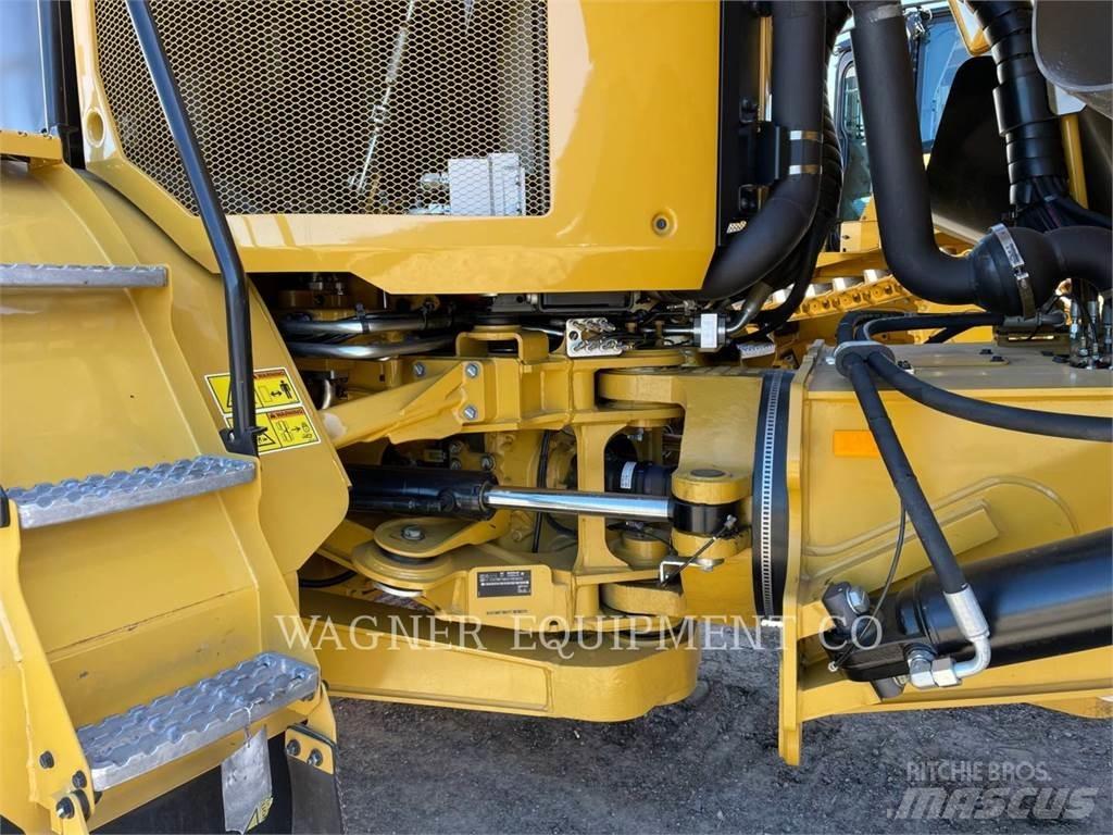 CAT 730 Caminhões articulados