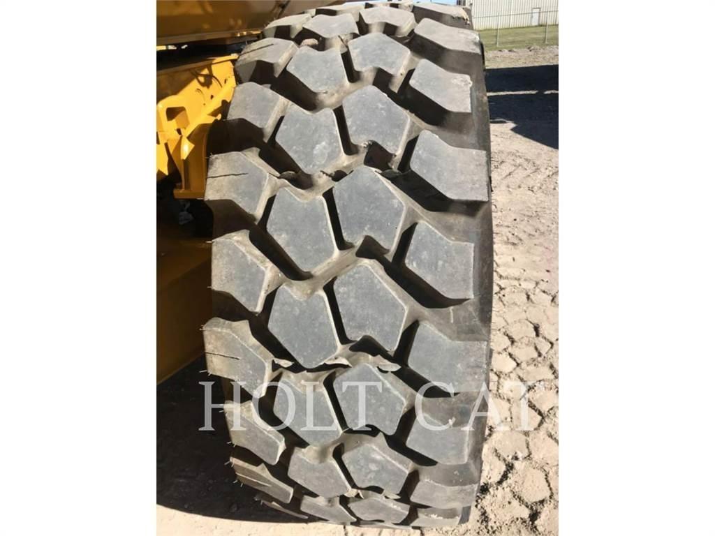CAT 730 Caminhões articulados
