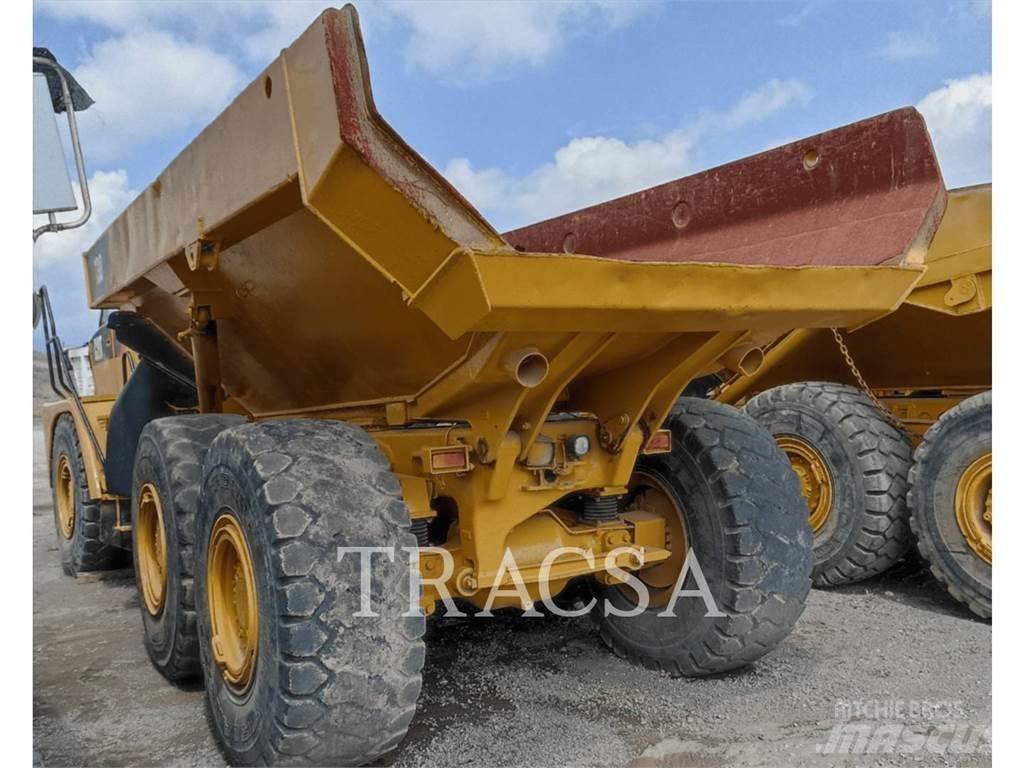 CAT 730 Caminhões articulados