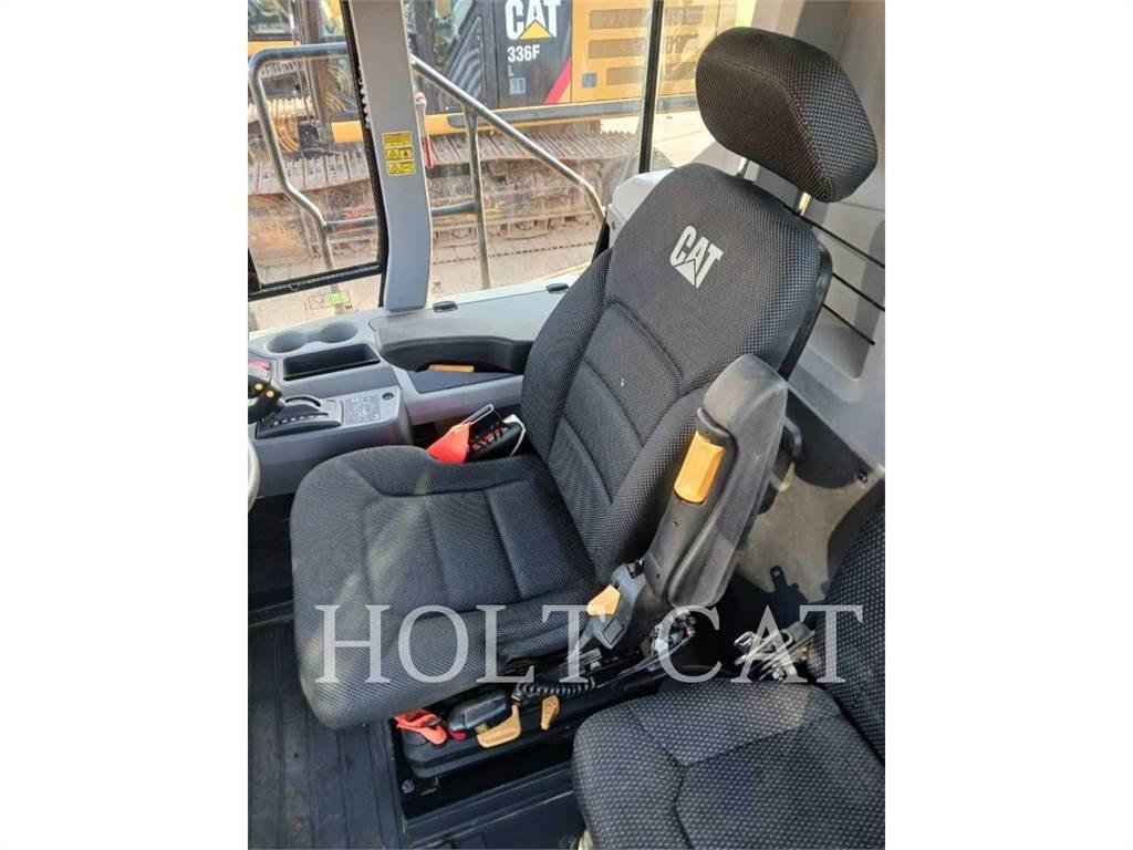 CAT 730 Caminhões articulados