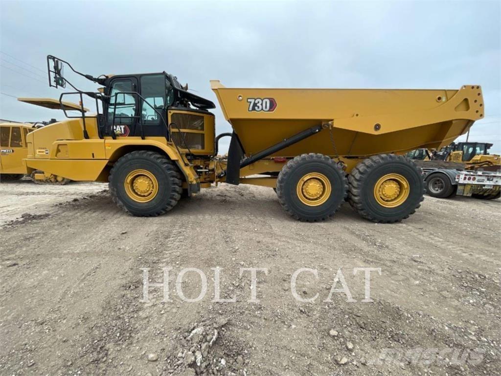 CAT 730 Caminhões articulados
