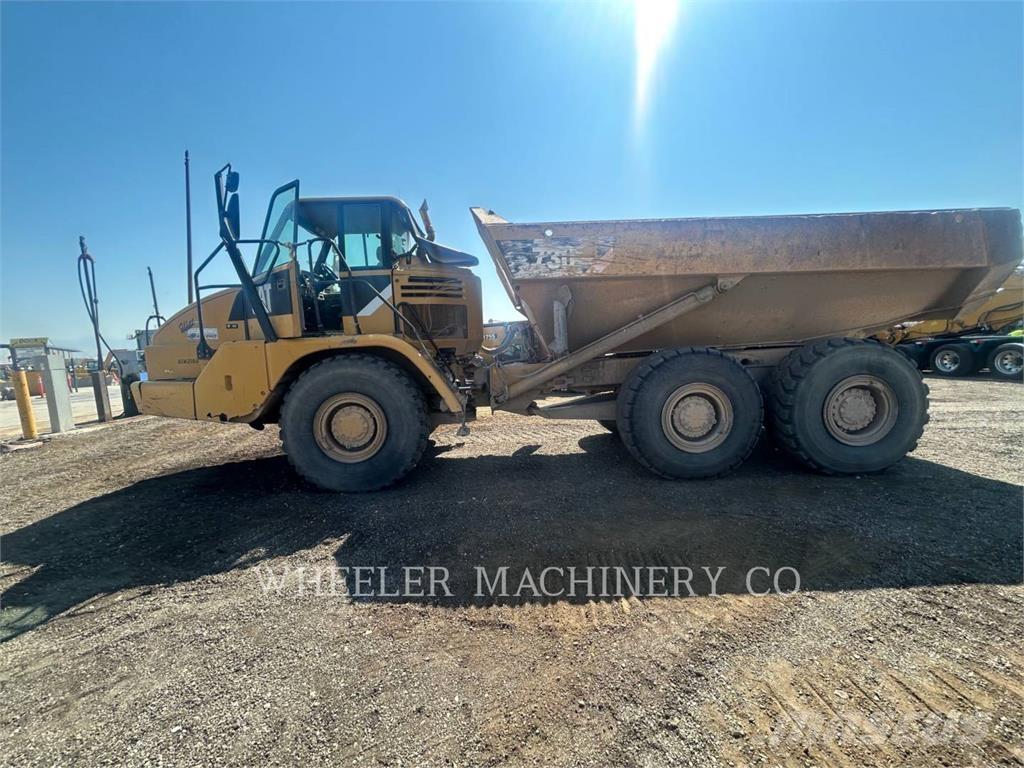 CAT 730 Caminhões articulados