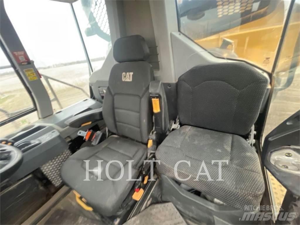 CAT 730 Caminhões articulados