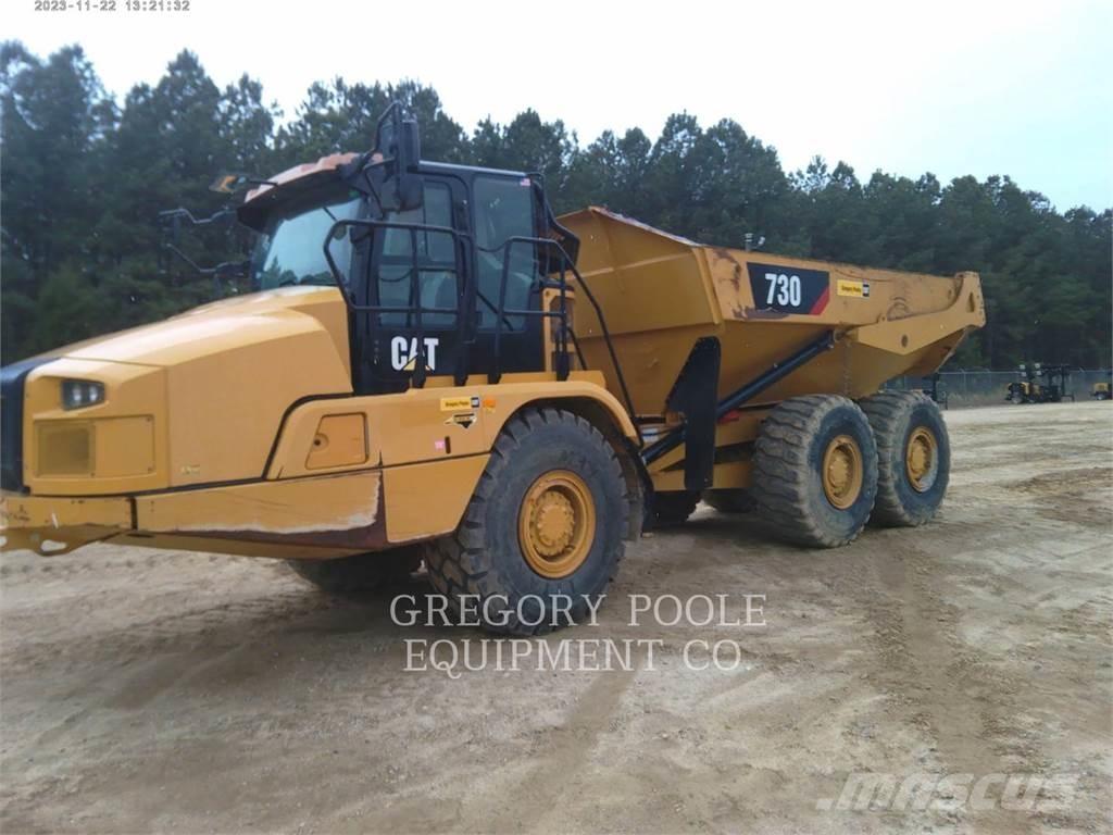 CAT 730-04 Caminhões articulados