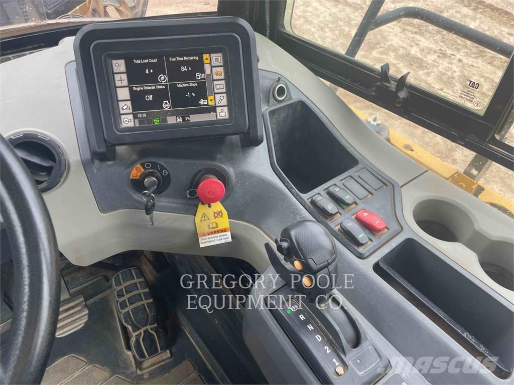CAT 73004 Caminhões articulados
