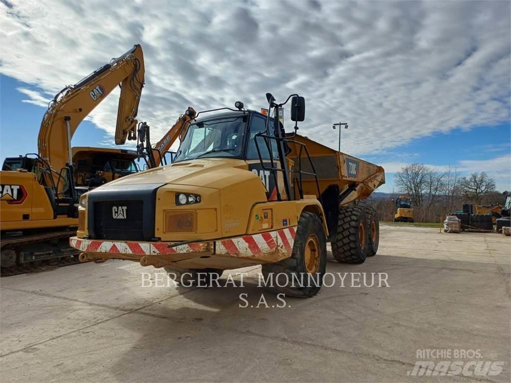 CAT 730C Caminhões articulados