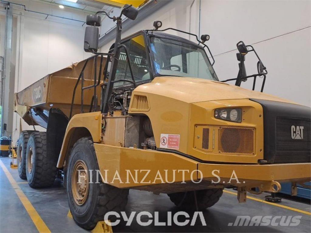 CAT 730C Caminhões articulados