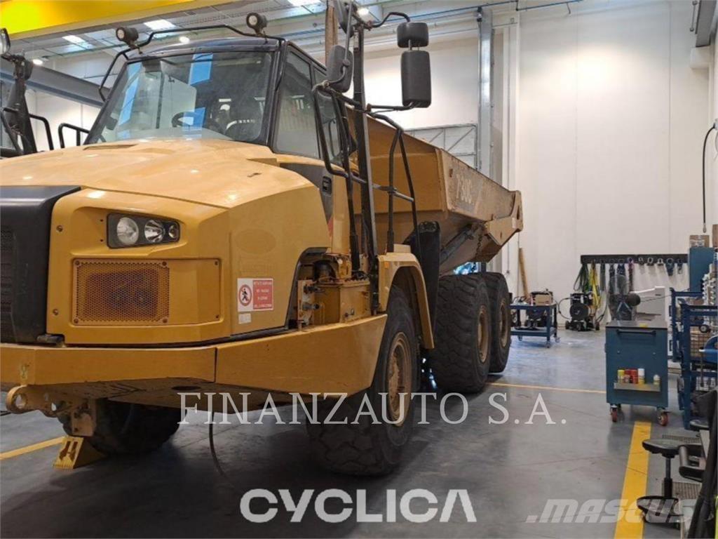 CAT 730C Caminhões articulados