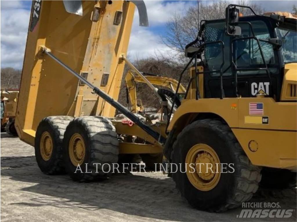 CAT 735 Caminhões articulados