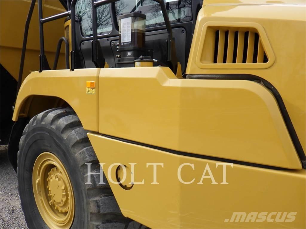 CAT 735 Caminhões articulados