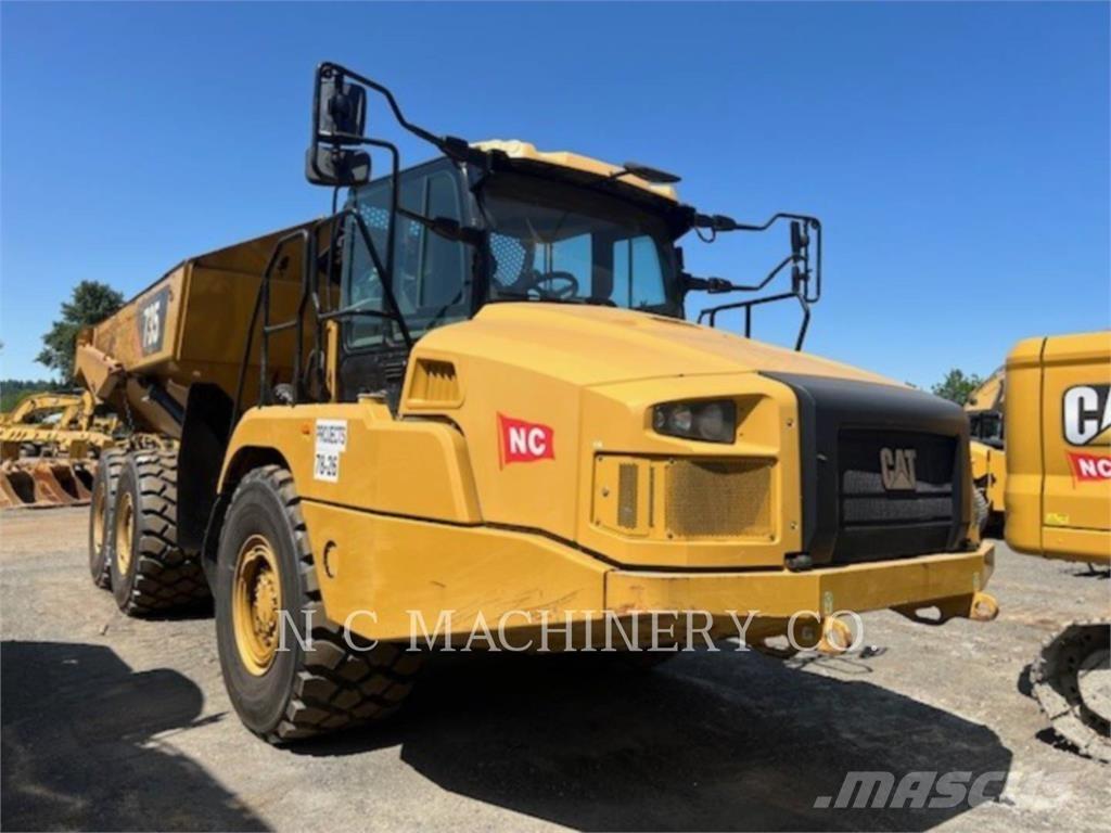 CAT 735 Caminhões articulados