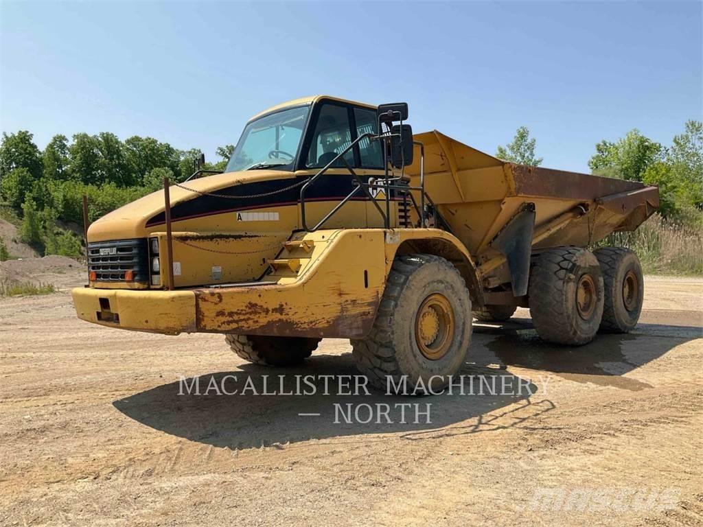 CAT 735 T (OLD) Caminhões articulados
