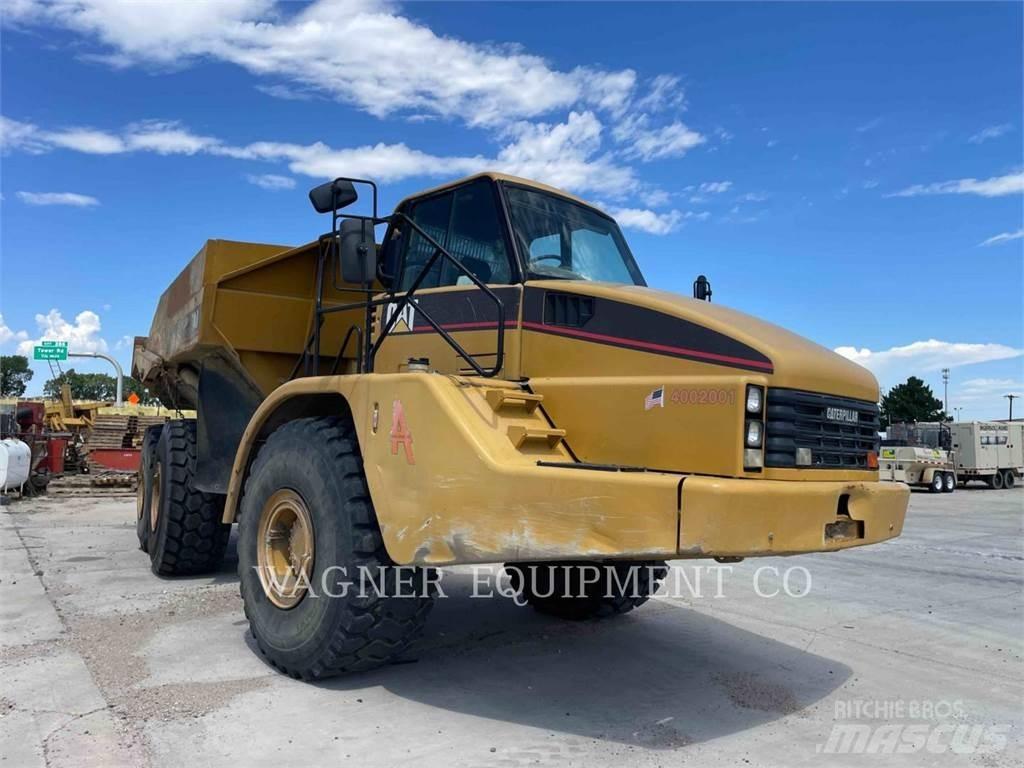 CAT 740 Caminhões articulados