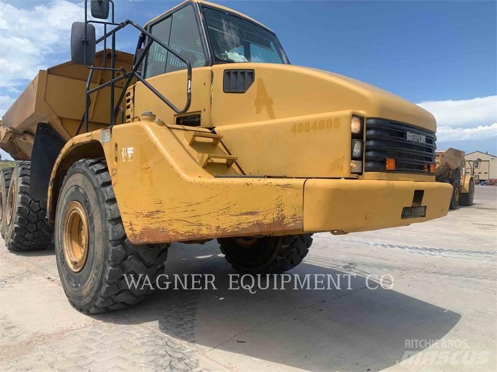 CAT 740 Caminhões articulados