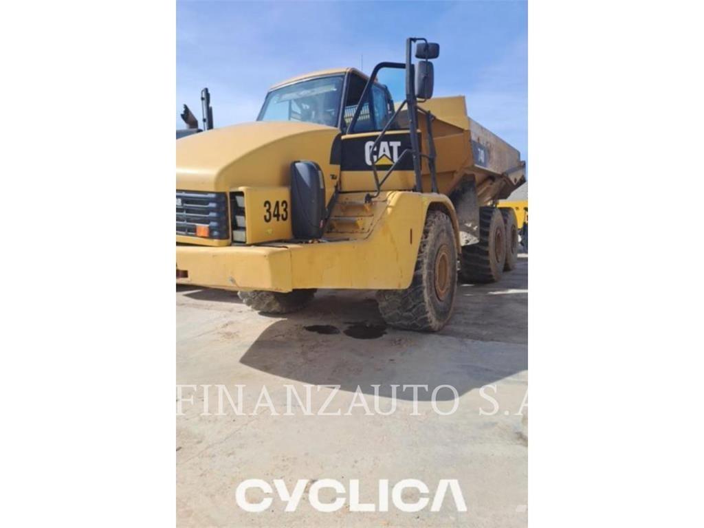 CAT 740 Caminhões articulados