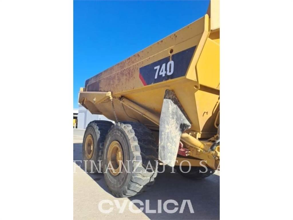 CAT 740 Caminhões articulados