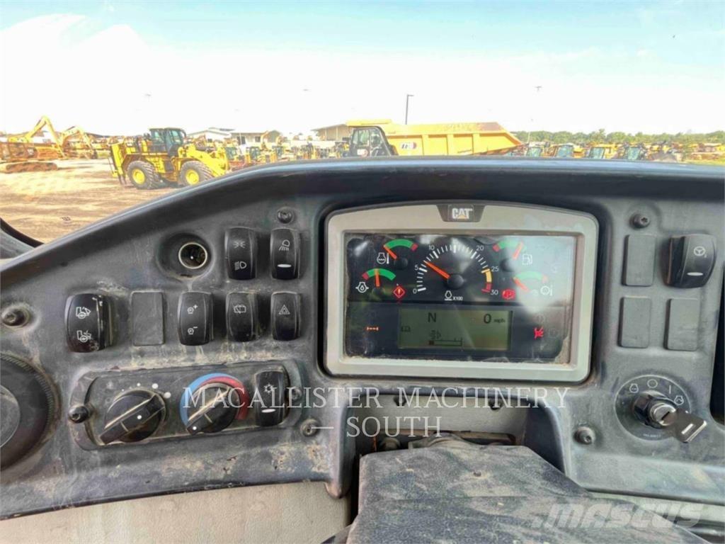 CAT 740B Caminhões articulados
