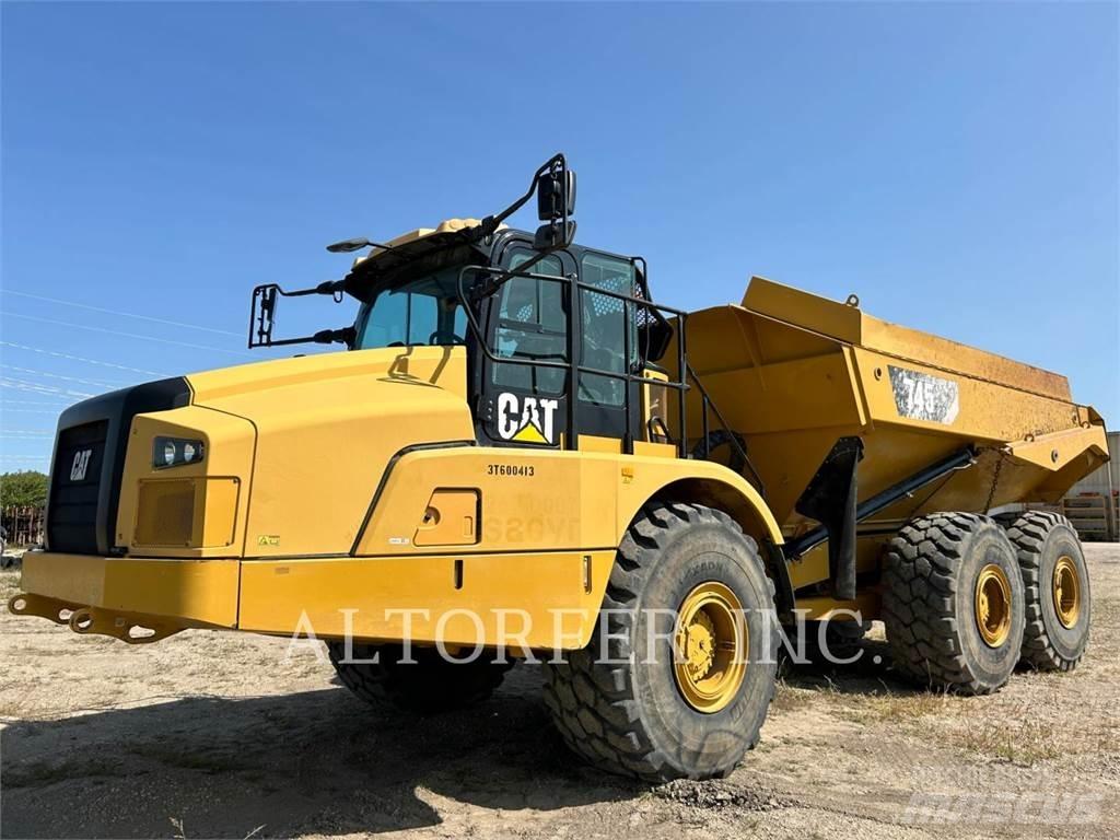 CAT 745 Caminhões articulados