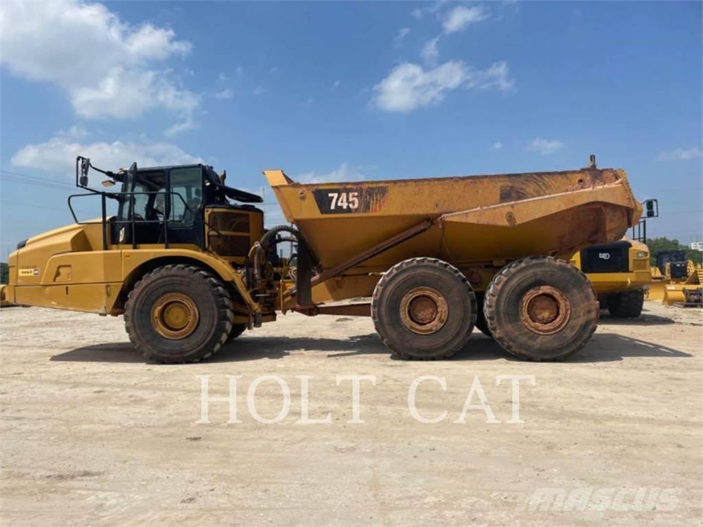 CAT 745 Caminhões articulados