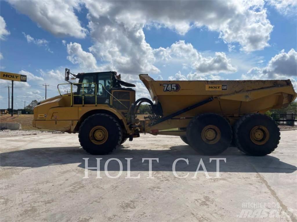 CAT 745 Caminhões articulados
