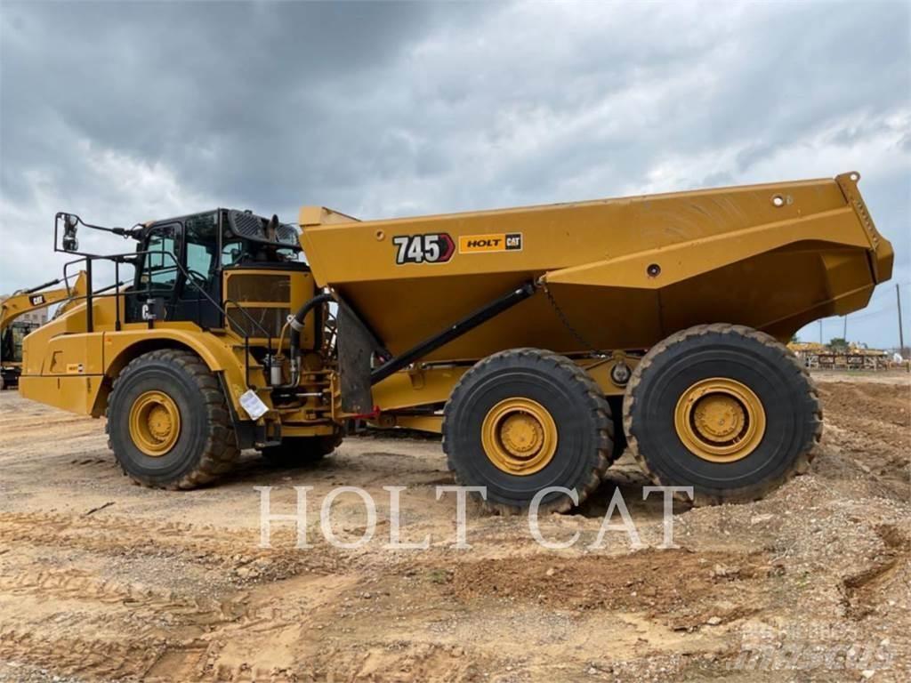CAT 745 Caminhões articulados