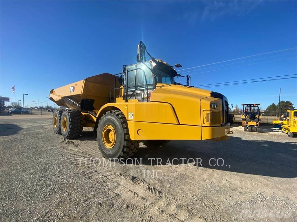 CAT 745 Caminhões articulados