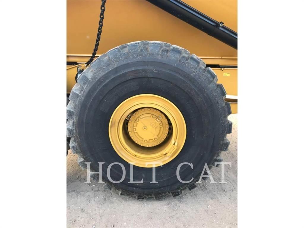 CAT 745 Caminhões articulados