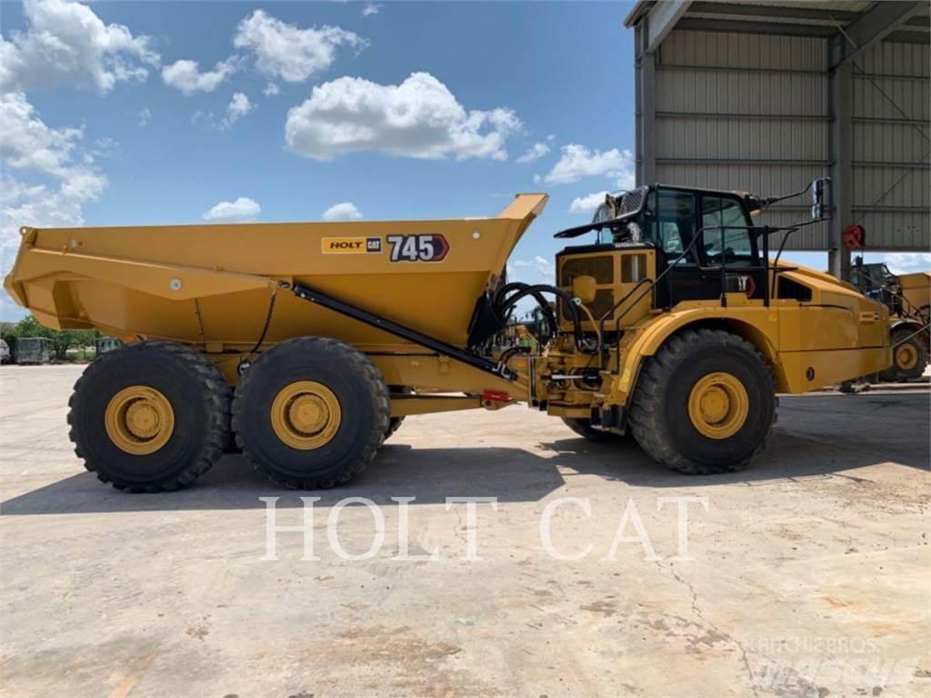 CAT 745 Caminhões articulados