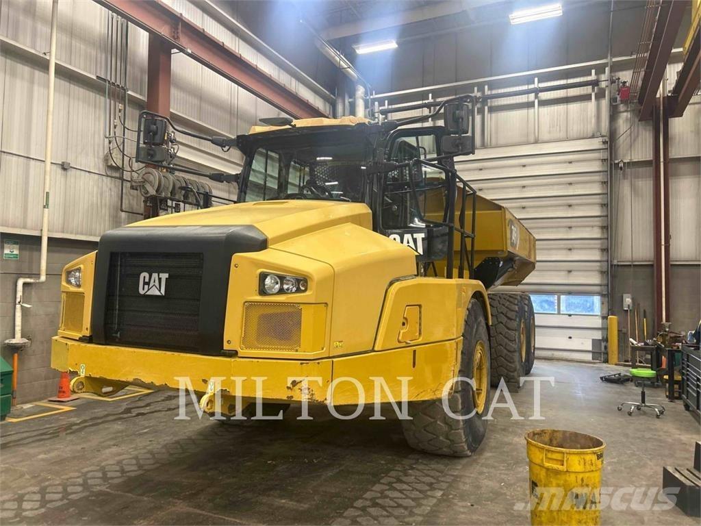 CAT 745 Caminhões articulados