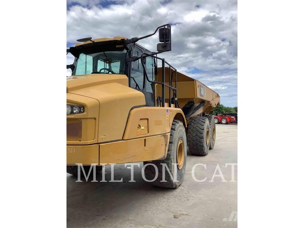 CAT 745 Caminhões articulados