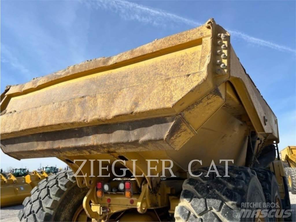 CAT 745 Caminhões articulados