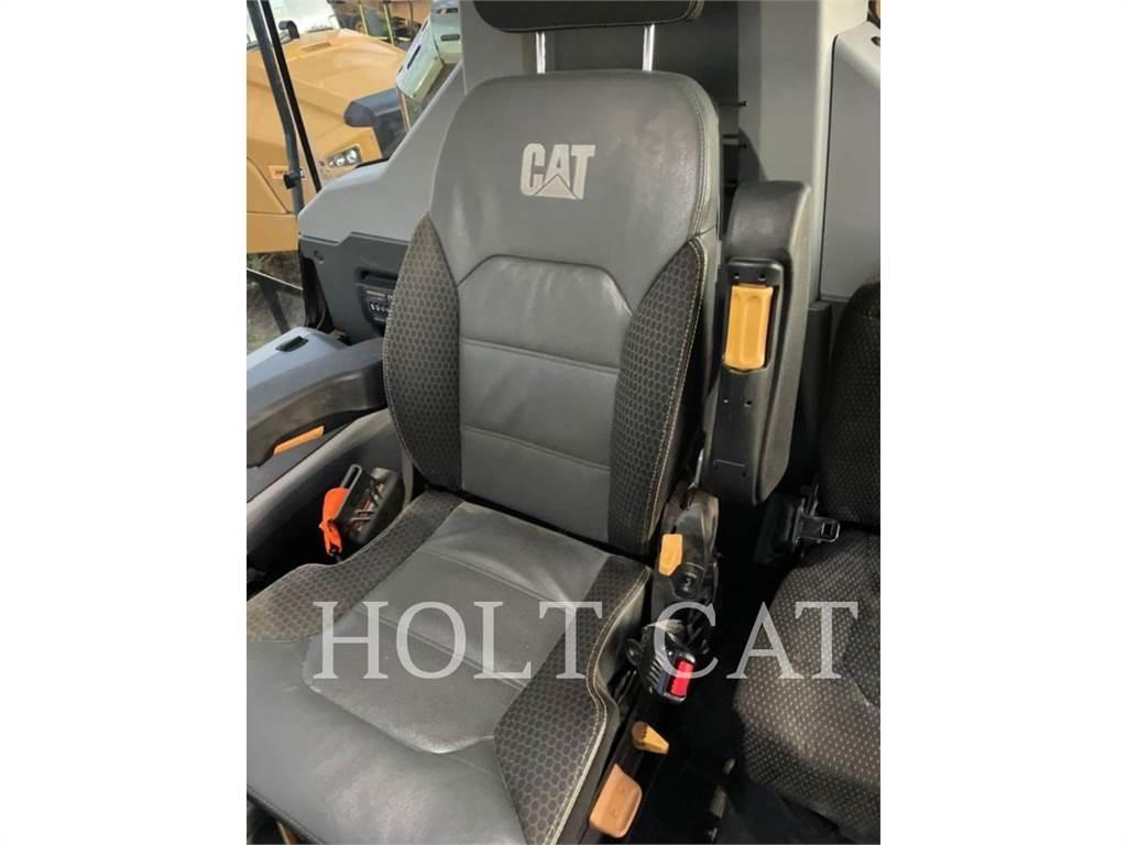 CAT 745 Caminhões articulados