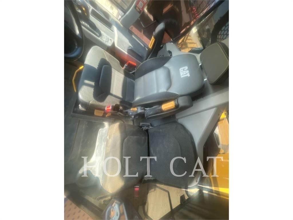 CAT 745 Caminhões articulados