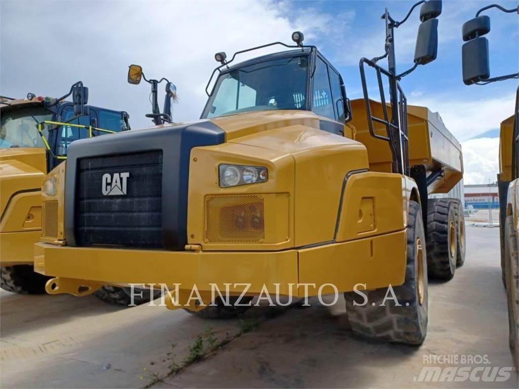 CAT 745 Caminhões articulados